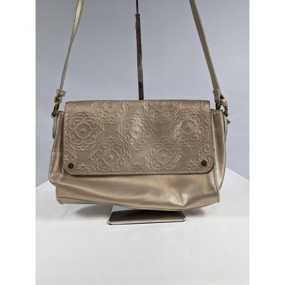 The Sak Ojai Crossbody Bag Gold Leather Embossed Flap Purse Handbag Pockets - Picture 2 of 10